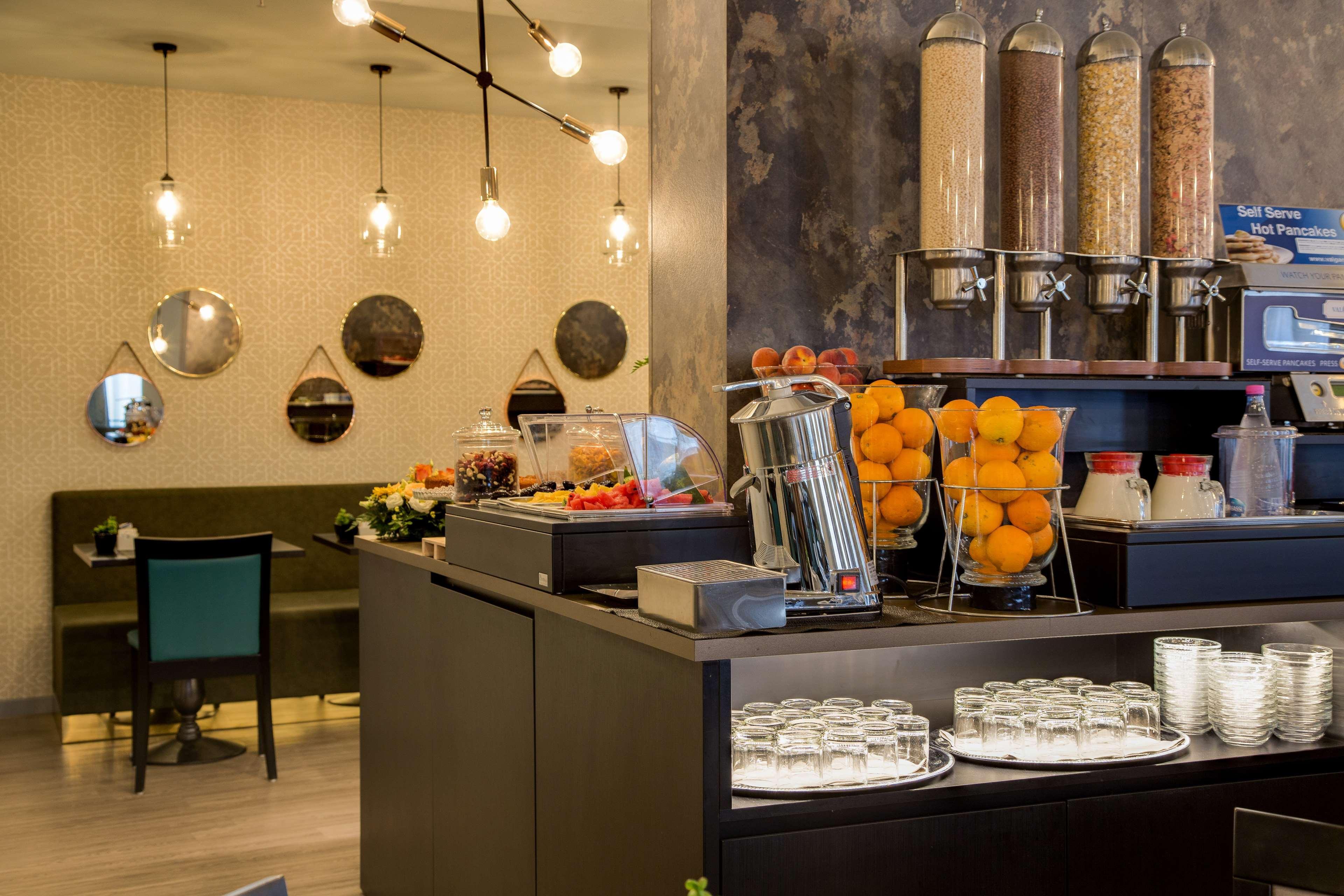 Holiday & Columbia Northeast By Ihg Hotel